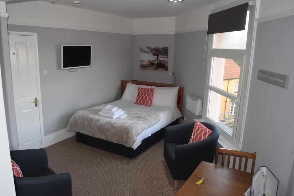 Bed and Breakfast The Blenheim Dawlish Exterior foto